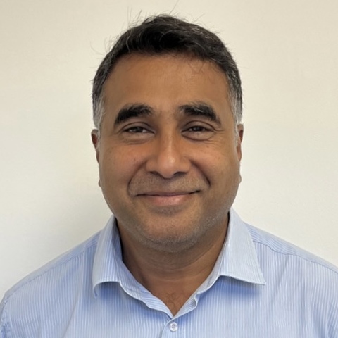 Zahid Nizam, Conveyancing Solicitor at Cunningtons Solicitors, Croydon branch